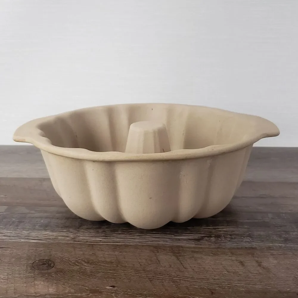 Pampered Chef Stoneware 10